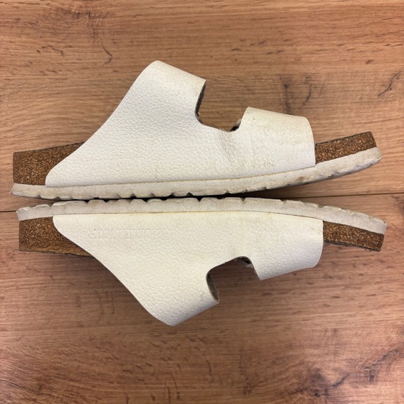 BIRKENSTOCK Womens Arizona Slide Sandals Size 40 White Leather Comfort Casual - Picture 8 of 13